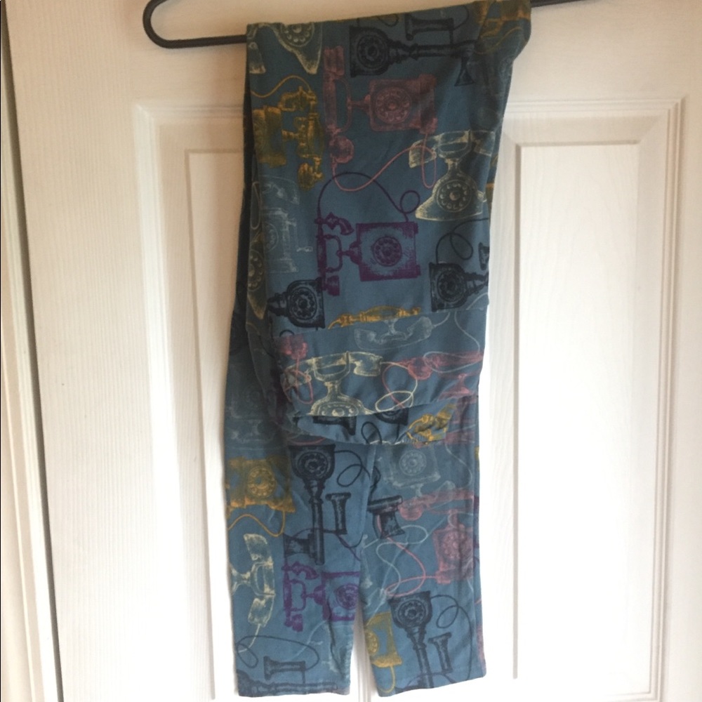 Vintage telephone print soft leggings